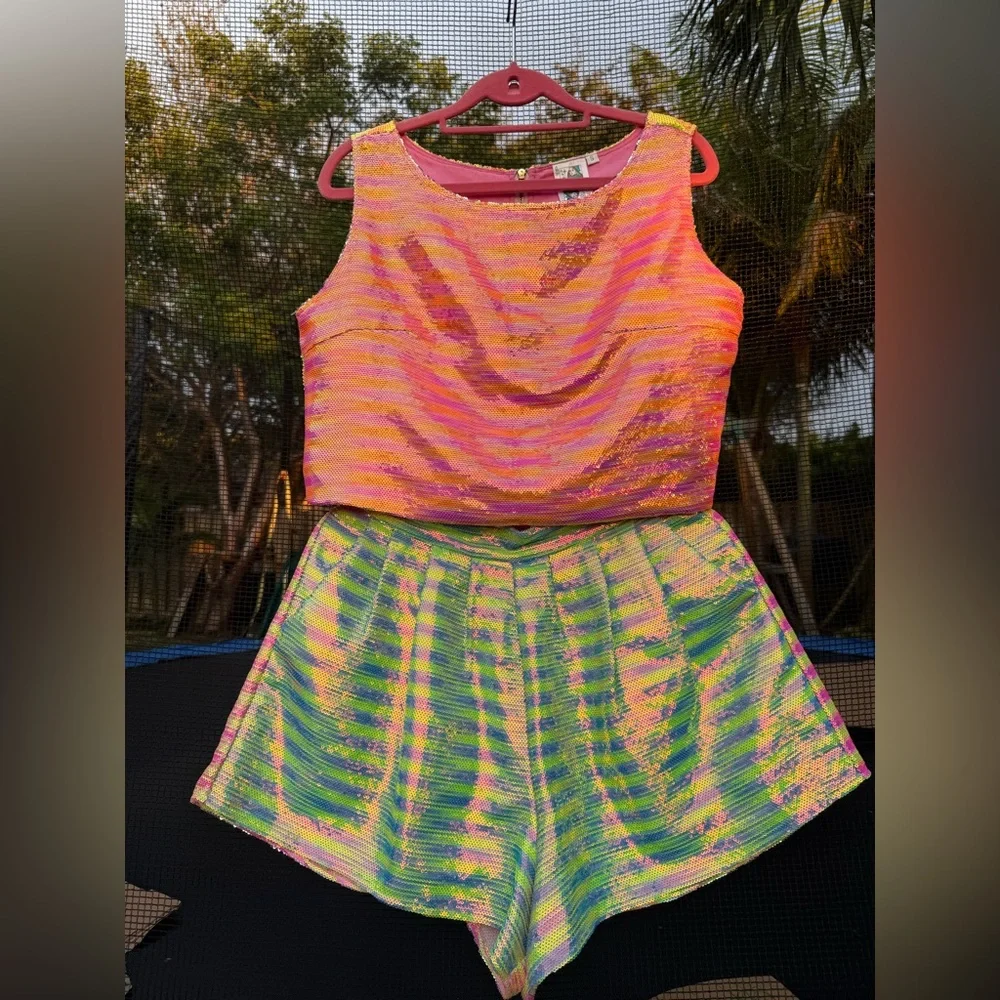 Queen of sparkles set size small in excellent condition - Picture 1 of 5